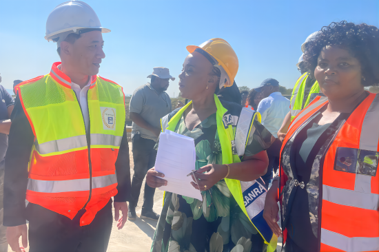 南非N3国家高速公路改扩建项目举行开工仪式(2).png