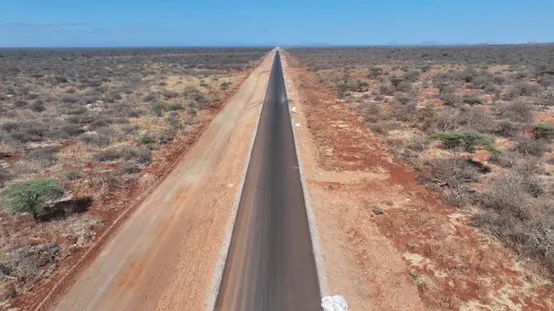 肯尼亚总统鲁托视察IKM道路项目4.png