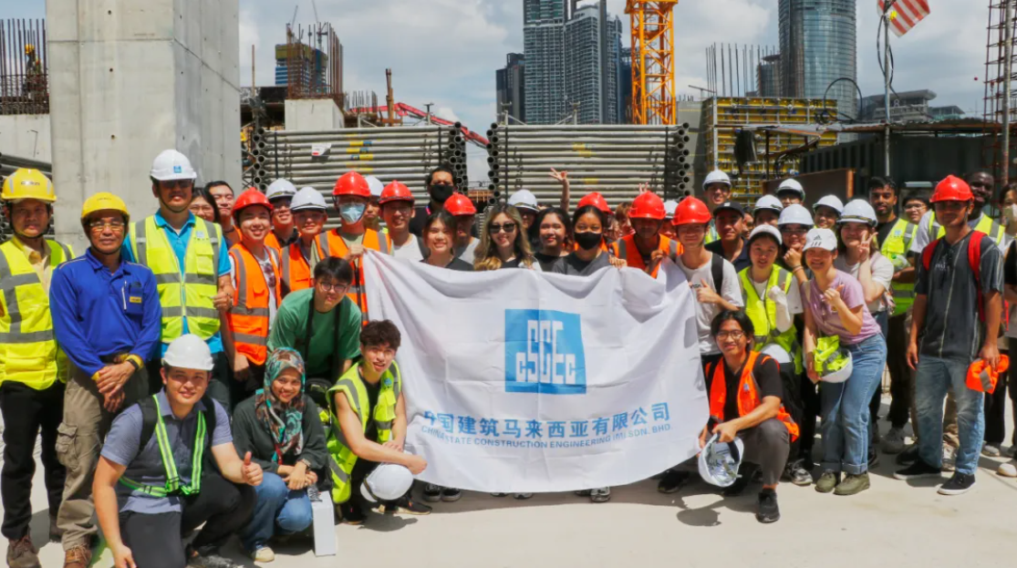 中国建筑马来西亚河滨公园项目顺利封顶4.png 中国建筑马来西亚河滨公园项目顺利封顶4.png