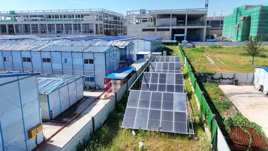 中国建筑自研热电联供能源装备为临建注入绿动力02.png