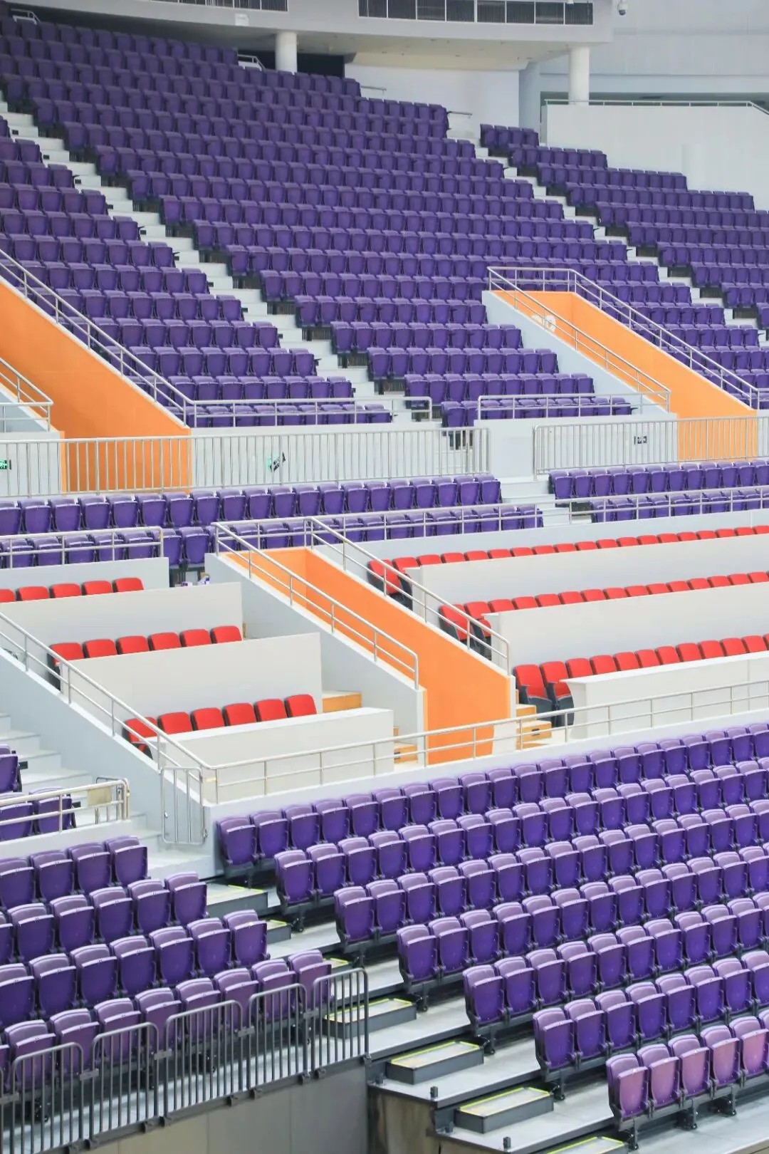 粤BA深圳首战在中建改造升级的宝安体育馆打响(9).jpg 粤BA深圳首战在中建改造升级的宝安体育馆打响(9).jpg