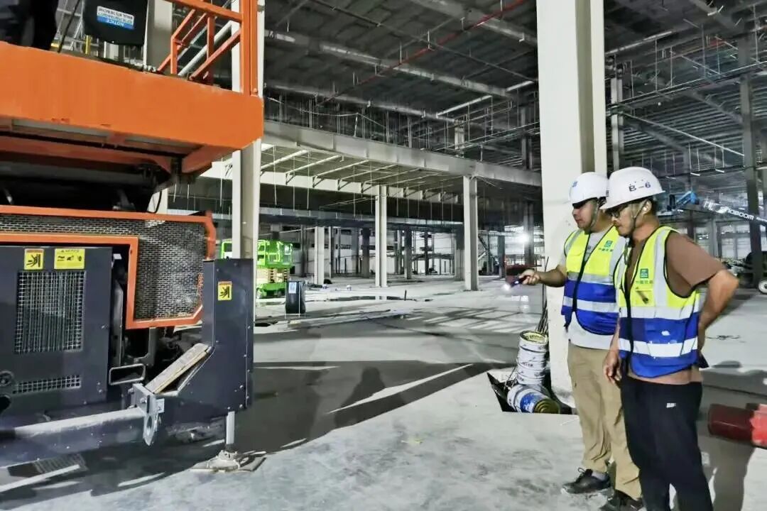 中国建筑获泰国全国职业安全与健康优秀企业奖(3).jpg 中国建筑获泰国全国职业安全与健康优秀企业奖(3).jpg