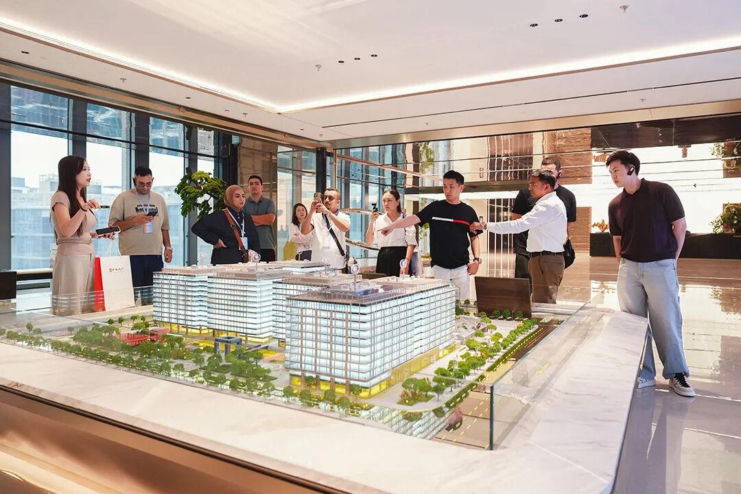 中国建筑举办首届“鲁班工匠计划-中国行”(6).jpg 中国建筑举办首届“鲁班工匠计划-中国行”(6).jpg